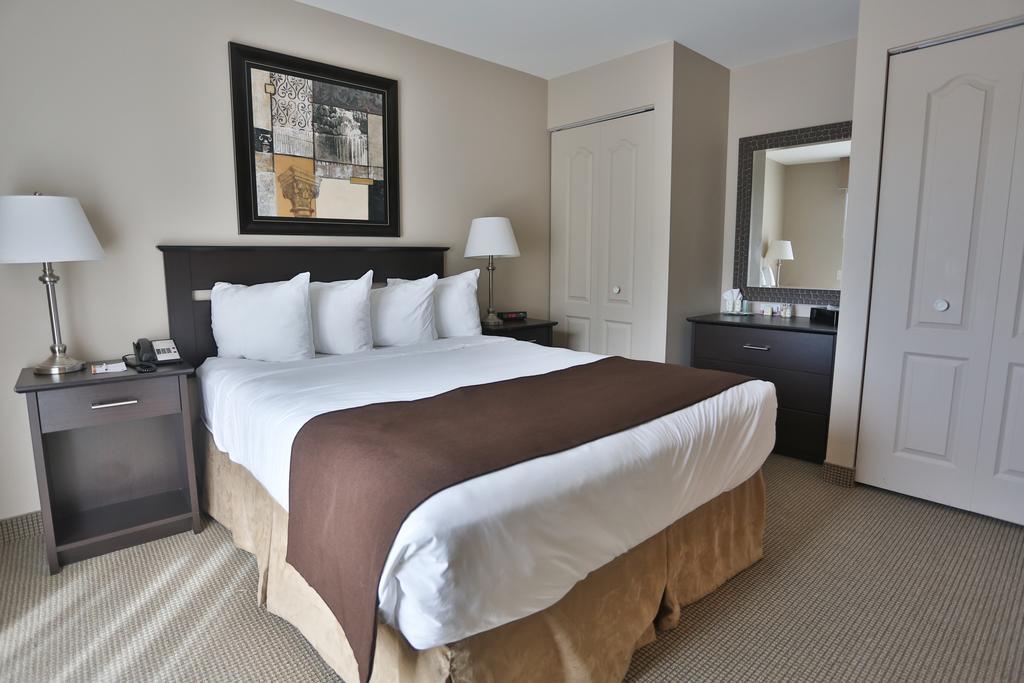 Hotel Le Versailles Saint-Sauveur-des-Monts Værelse billede