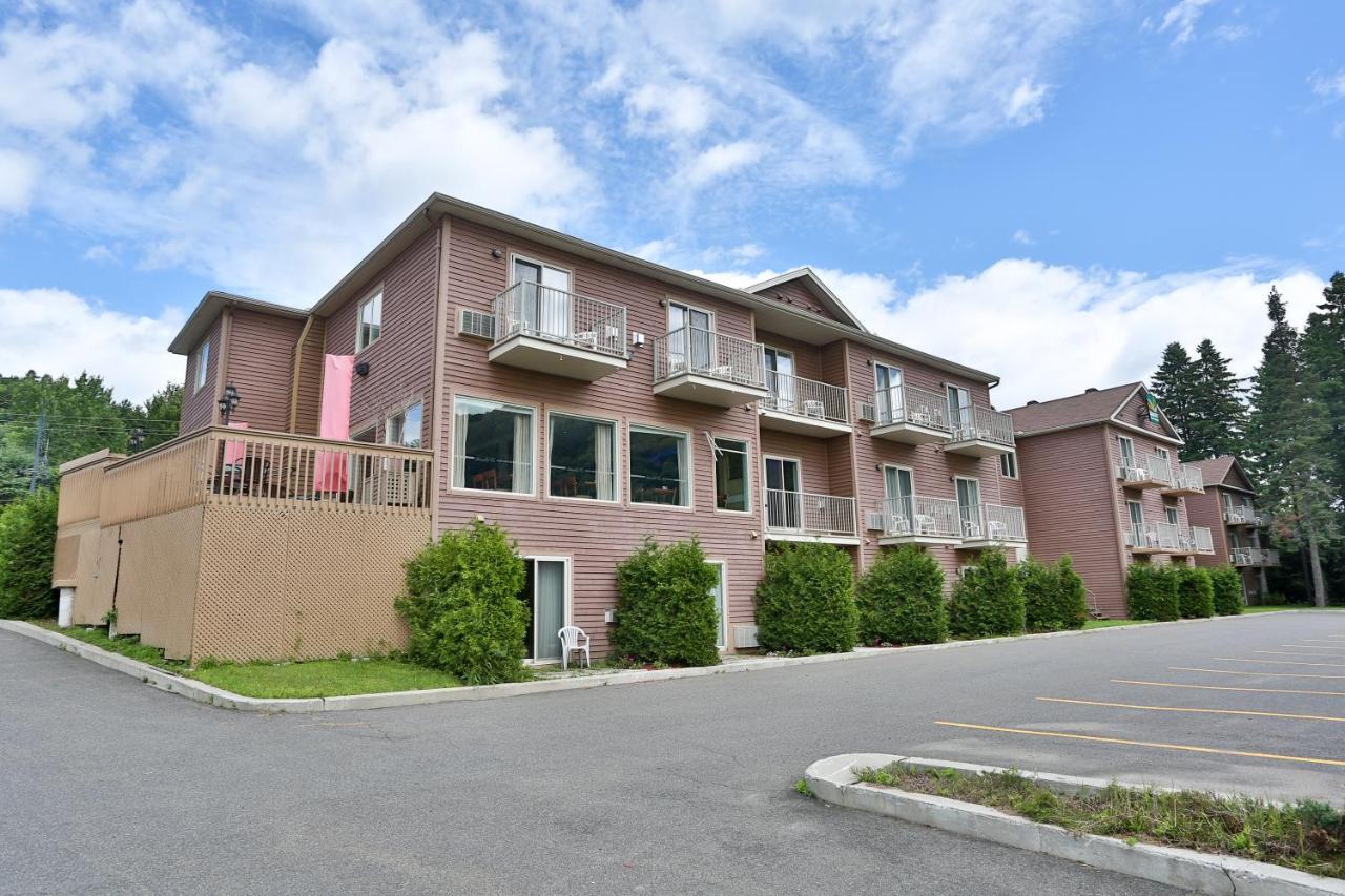 Hotel Le Versailles Saint-Sauveur-des-Monts Eksteriør billede